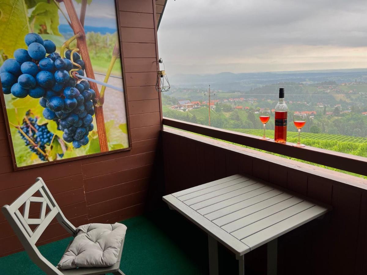 Schilcherland Lodge Greisdorf エクステリア 写真